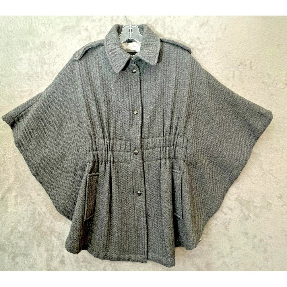 Guess Gray Wool Blend Cape Coat Poncho Batwing Sleeve Button Front Hidden Zipper
